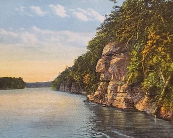Cartão Postal WISCONSIN DELLS WI River The Stone Face 3706 Vintage