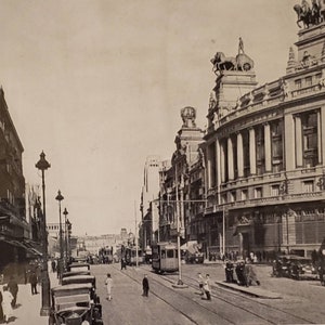 1931 MADRID SPAIN Calle de Acala Bank of Bilbao Casino Alcazar Theater Street View Vintage Photo Photograph