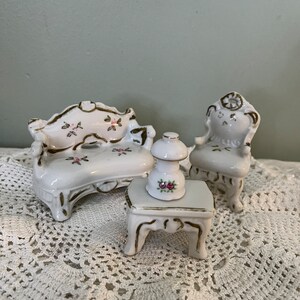 Aged Vintage Doll House Furniture-Please Read Item Details and Description