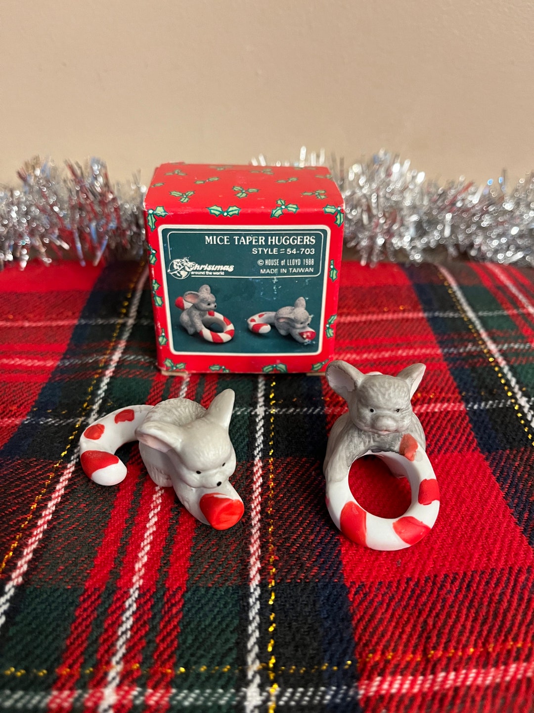 Set of 2 1988 House of Lloyd Christmas Around the World Christmas Mice