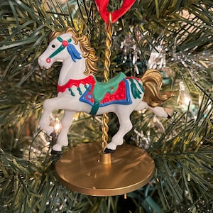 Vintage 1989 Hallmark “Snow” Carousel Horse Ornament-Please Read Description