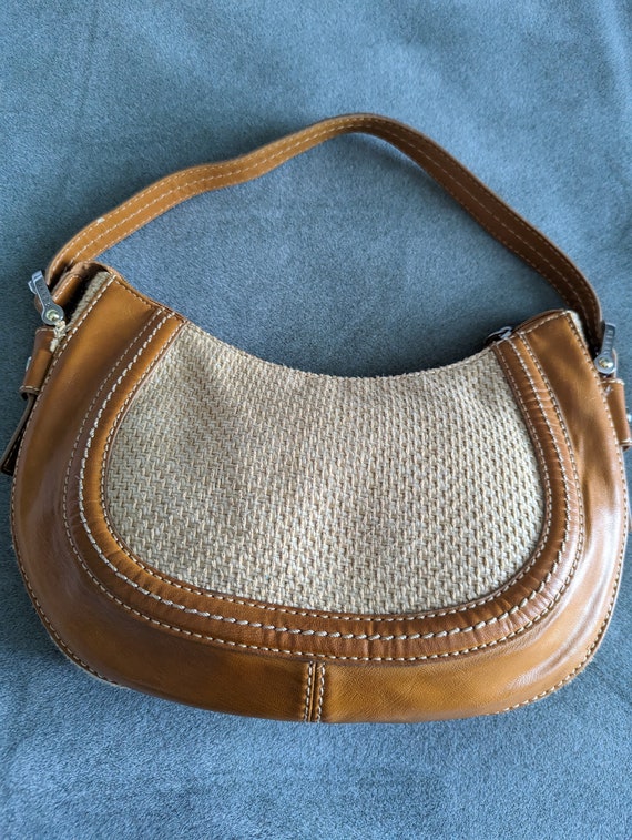 Vintage 1990s Relic Woven and Leather Hobo-style H
