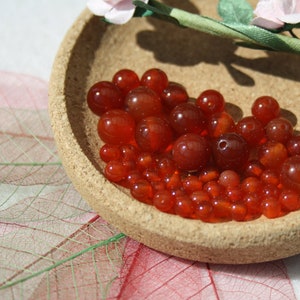 Natural CARNELIAN beads, diameters 4 mm 6 mm 8 mm; natural undyed; Creative hobbies & jewellery, semi-precious stones