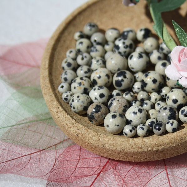 Perles JASPE DALMATIEN, 4 mm 6 mm et 8 mm; bijouterie fine et loisirs créatifs; Pierres naturelles semi-précieuses