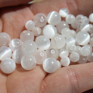Perles en SÉLÉNITE naturelle, 6 mm et 8 mm bijouterie créative Loisirs créatifs, pierres semi-précieuses image 2