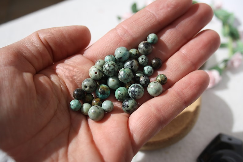 Perles de TURQUOISE AFRICAINE véritable diamètres 4 , 6 mm et 8 mm, loisirs créatifs & bijouterie, DIY, pierres naturelles semi-précieuses image 2