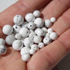 Perles de HOWLITE naturelle, diamètres 4 mm 5.6 mm et 8 mm, loisirs créatifs & bijouterie, DIY, pierres semi-précieuses image 2