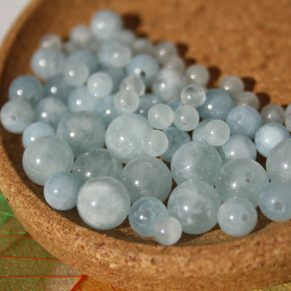 Natural AQUAMARINE Beads; diameter 3.9 mm, 6 mm and 7.8 mm; creative hobbies fine jewellery; DIY, semi-precious natural stones