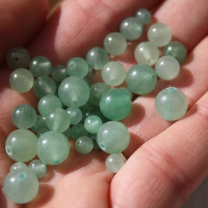 Perles en AVENTURINE VERTE, diamètres 4 mm 6 mm et 8 mm naturelles non teintées Idéal loisirs créatifs, pierres semi-précieuses image 2