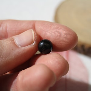 Natural GOLDEN OBSIDIAN pearls, diameters 4 mm 6 mm and 8 mm, creative hobbies & jewelry, DIY, semi-precious stones image 3