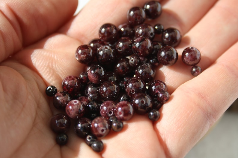 Natural GARNET beads, diameters 4 mm 6 mm and 8 mm, creative hobbies & jewelry, DIY, semi-precious stones image 2