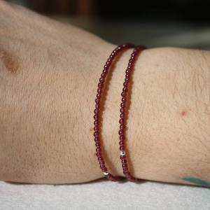 Grenat bracelet, natural stone, semi precious, minimalist, very fine image 4