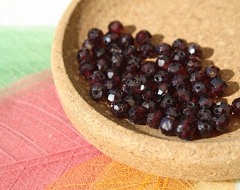 FACETED GARNET beads diameter 4 mm; Natural; Creative hobbies & fine jewelry, semi-precious stones