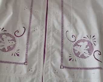 Pair of Curtains Breezes View, Old White Cotton Kiss Breeze, Floral Days and Embroidery