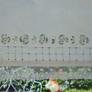 Petit Rideau Brise in Batiste 55 cm L x 36 cm H, English hand embroidery