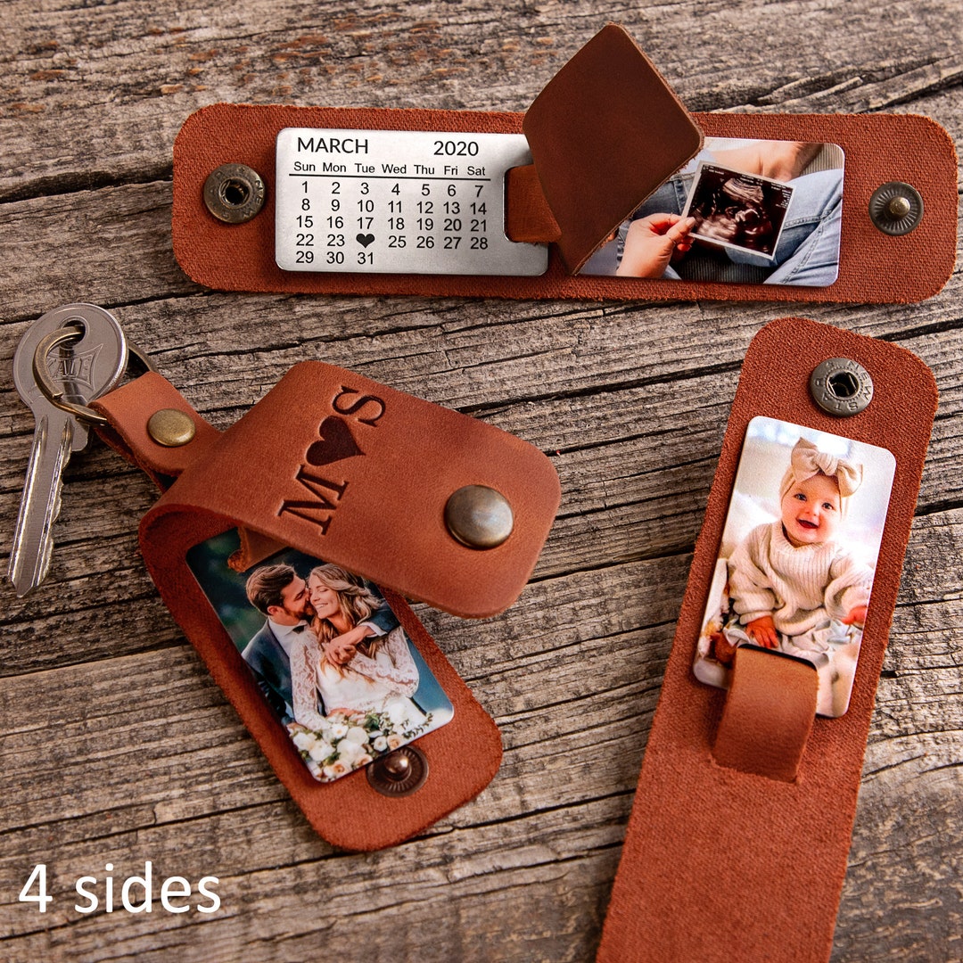 Keychain - Rectangle - There and Back Again - Leather Keychain - Rectangle - There and Back Again - Leather