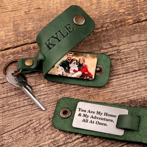 Leather keychain with photo,  Personalized leather photo keychain, engraved keychains with picture, keychain for men