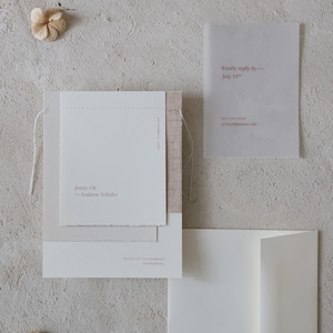 Leinen Hochzeits-Einladung, gerissene Kante, Büttenrand, natürlich, minimalistisch, einfach, Leinen, Hochzeitseinladung