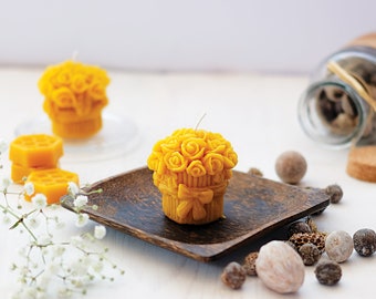 Flowers Beeswax candle, natural candle, roses candle of 100% beeswax, free shipping