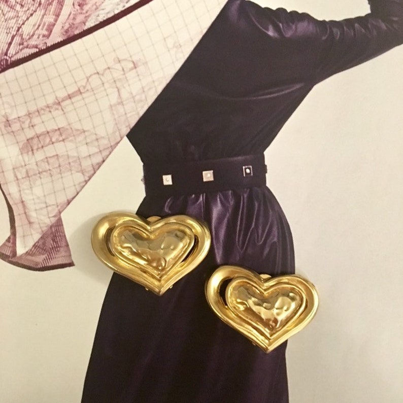 1980/'s hearts gold metal Look #eighties #valentineday #love fashion clip on earrings declaring your love