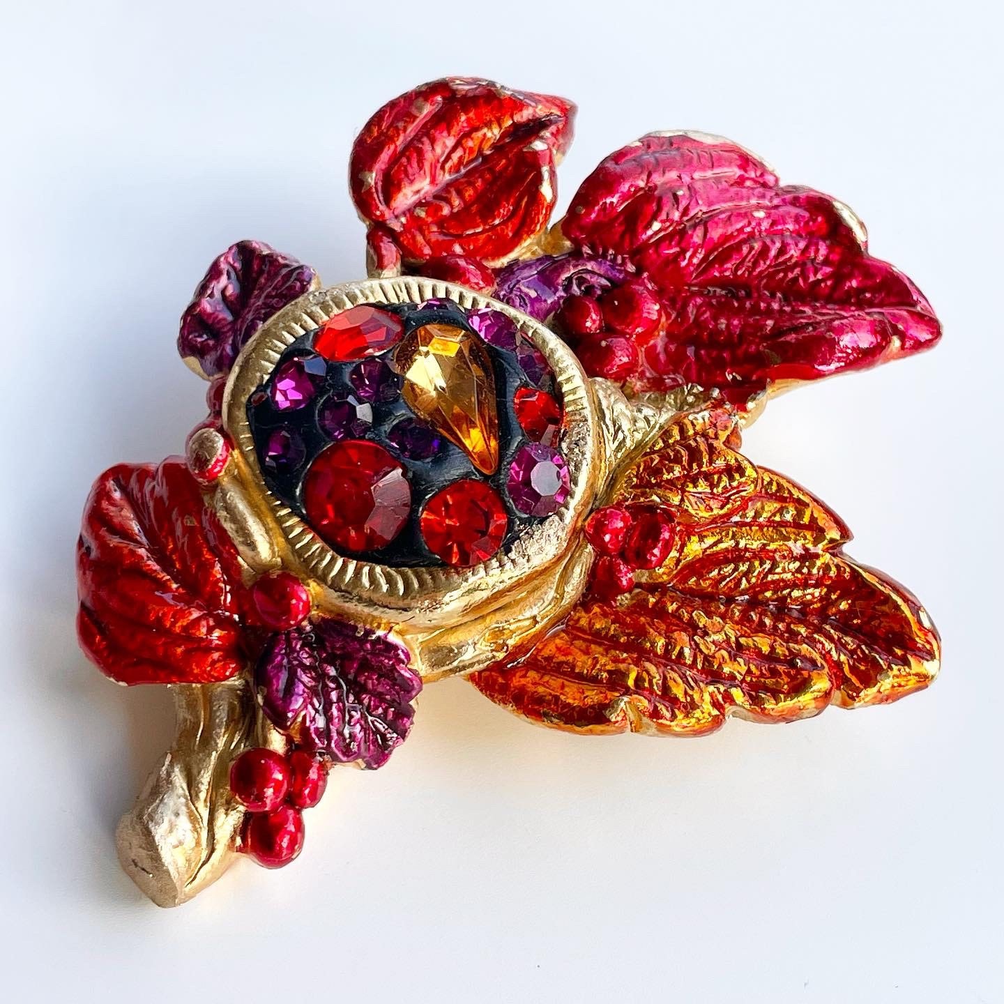ヴィンテージ品✨️ JACKY DE G 大ぶり ブローチ フランス製 Jacky De G Paris 1980's - Sculptural Brooch in Painted Resin