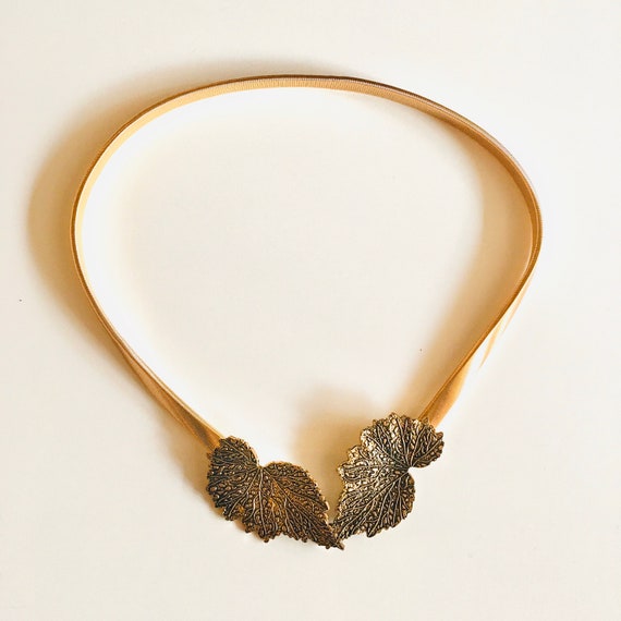 1980's- Gold metal jewelry belt, thin, elasticated