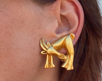 Patrick Forquy 1990's- Sculptural earrings clips in gilded bronze- Chinese astrological sign of the goat- Signed- Collector!