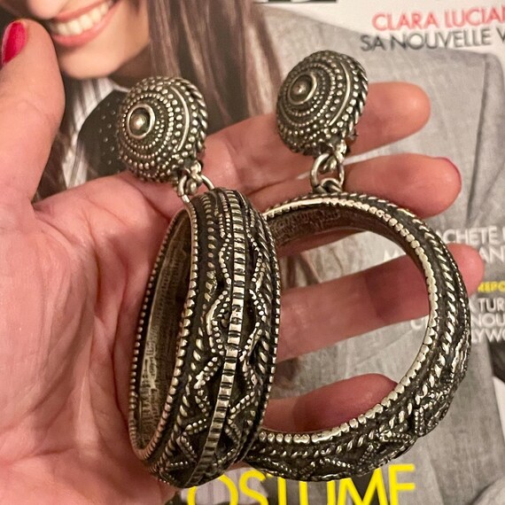 Boucles D'oreilles Vintage Clips Kalinger En Résine Dorée - Bon état