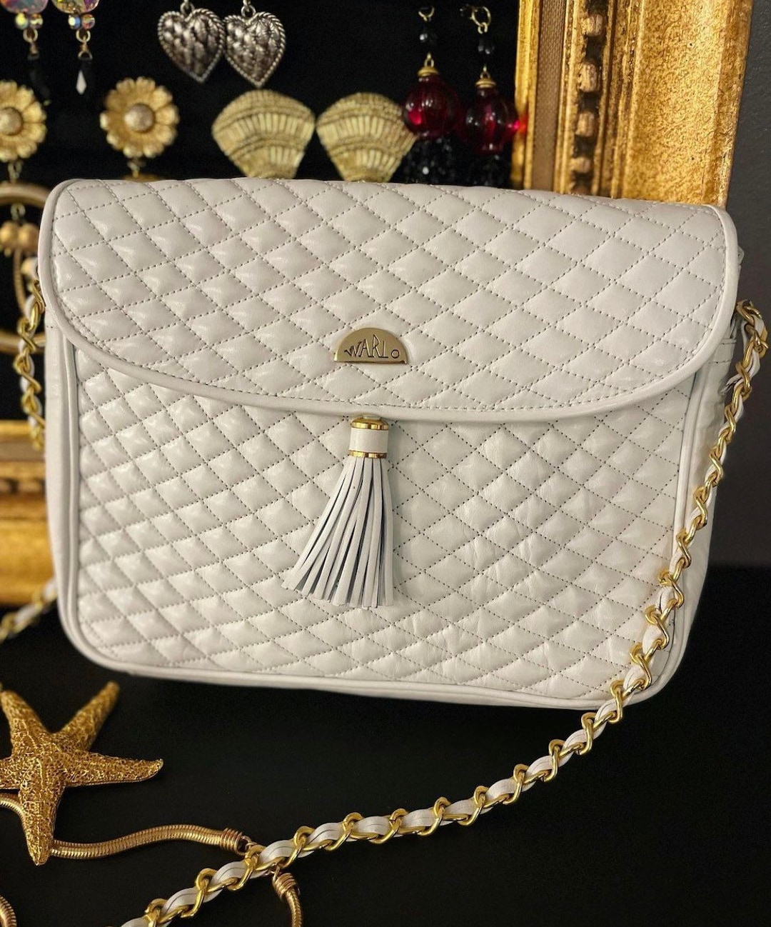 Quilted chain handbag sales