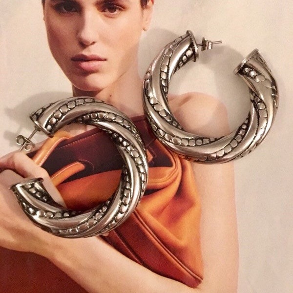 Imposing rings/hoop open in silver metal, twisted pattern, nails clasps-they are still light to wear!