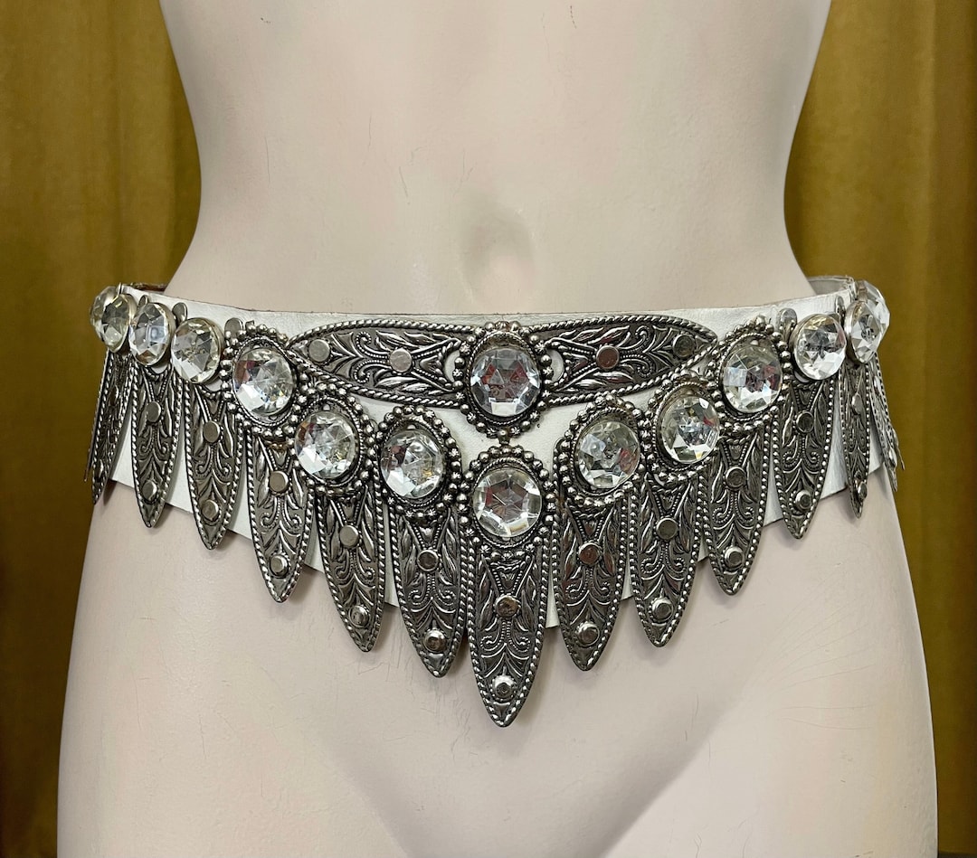 Jose Cotel C.D.C. Vintage White Leather Silver Studded Belt Made in Paris France Belt Jose Cotel Gold size S International in Metal - 41715647 main image 3
