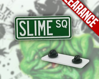 SlimeSQ Enamel Pin