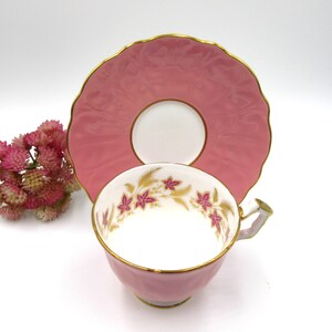 Vintage Aynsley Teacup, Dusty Pink and Gold Leaf Design, Tea Party, Replacement Set, Teacup Collectors, Gift for Her image 2