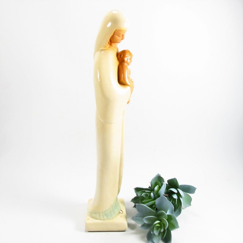 Vintage Madonna and Jesus Chalkware Figurine image 5