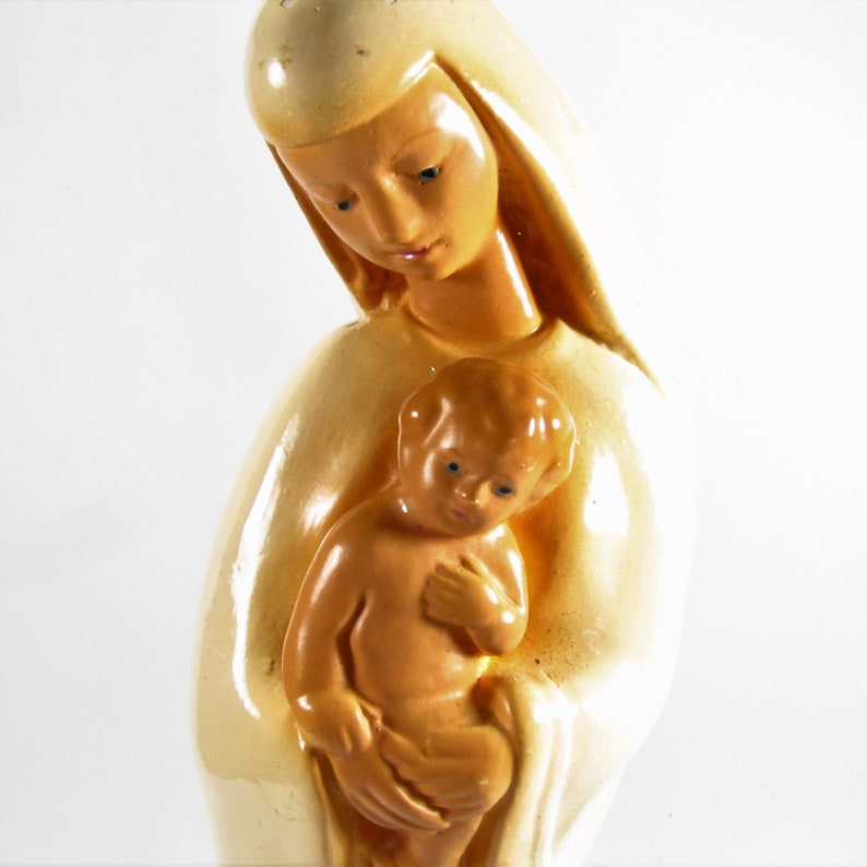 Vintage Madonna and Jesus Chalkware Figurine image 2