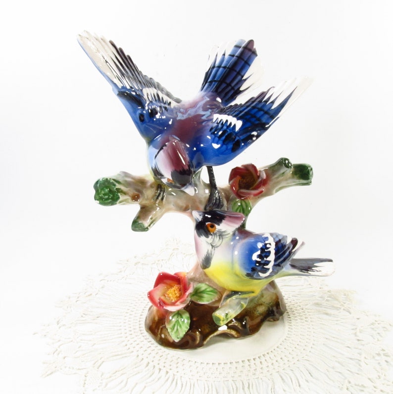 Vintage Crested Bird Figurine, Bluejay Ceramic Collectible image 3