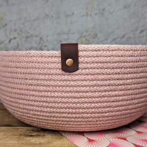 Hand dyed Rope bowl, 16 hand-dyed colors, Rope basket, Kitchen basket, Fruit basket, Made in Maine, Medium gift cotton rope bowl, Hand dyed