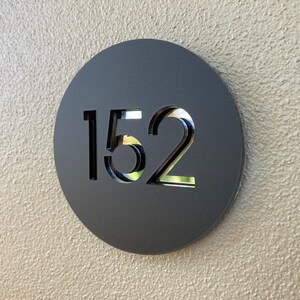 Acrylic House Numbers: Modern Motel & Mailbox Sign afbeelding 3