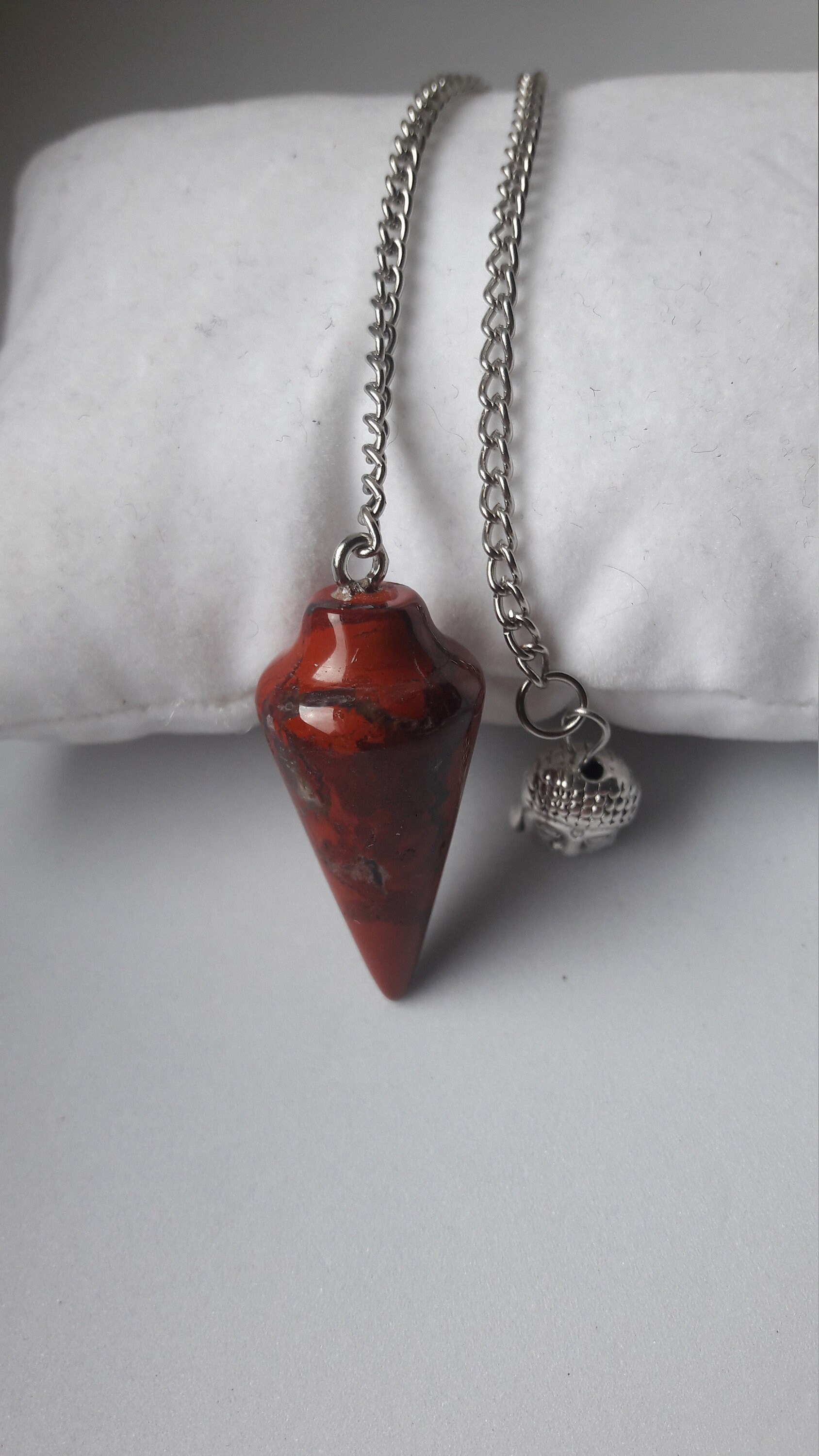 Pendule Conique en Jaspe Rouge Pierre Naturelle de La Lithothérapie