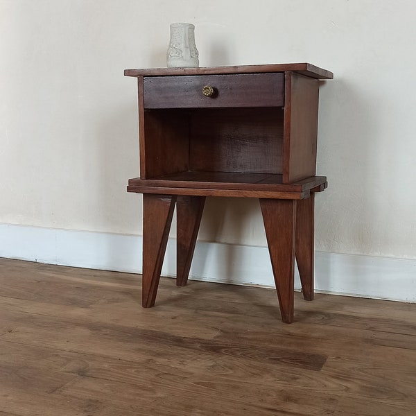 Table de chevet en bois vintage