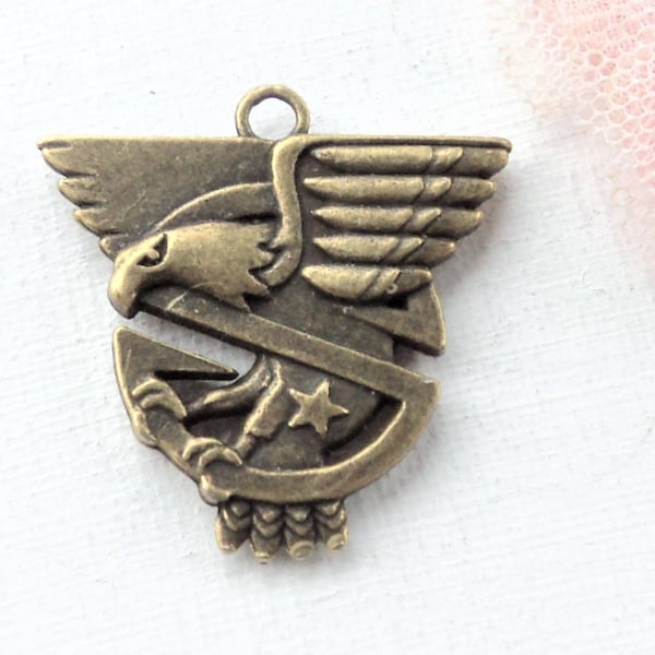 breloque bronze antique, bijoux aigle, pendentif oiseau, pygargue, amérindien, emblème, USA