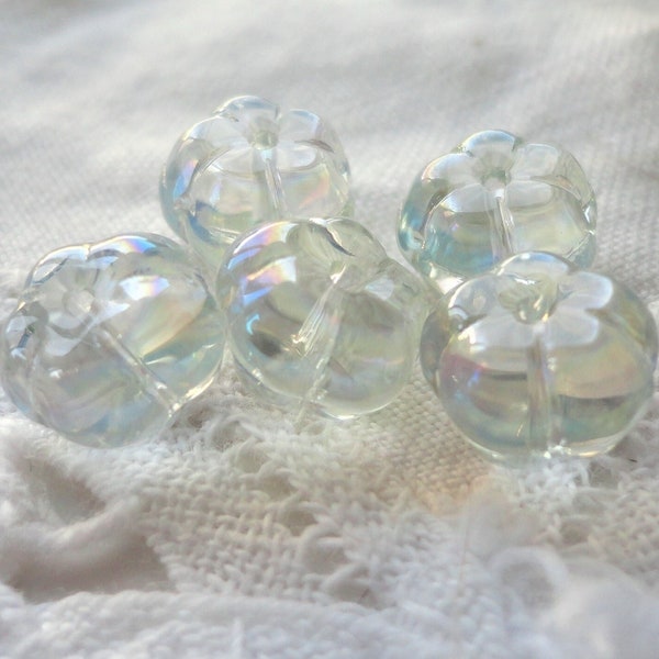 perle fleur verre transparent, reflet bleu glacier, reflet aurore boréale  x 10, perle bijoux florale, perle fantaisie, bijoux romantique,