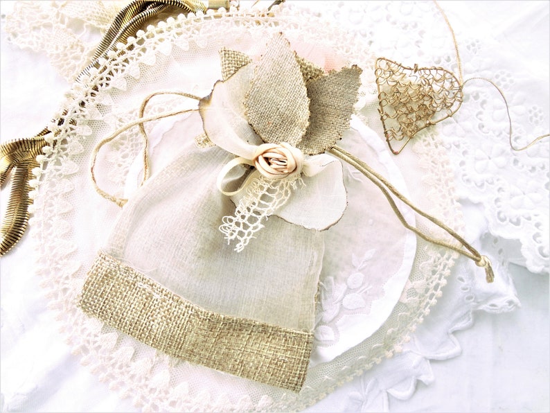 pochette tissu lin , pochette bijoux, sachet en lin, sac, bijoux beige, naturel image 9