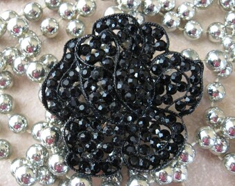 WEISS Black Japanned Floral Brooch Pin