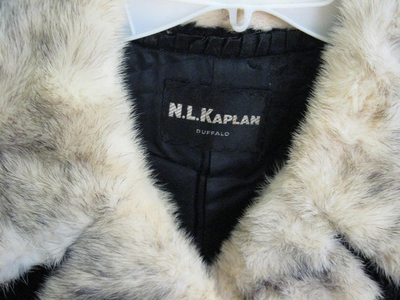 Black Persian Lamb Coat with Mink Collar and Slee… - image 10