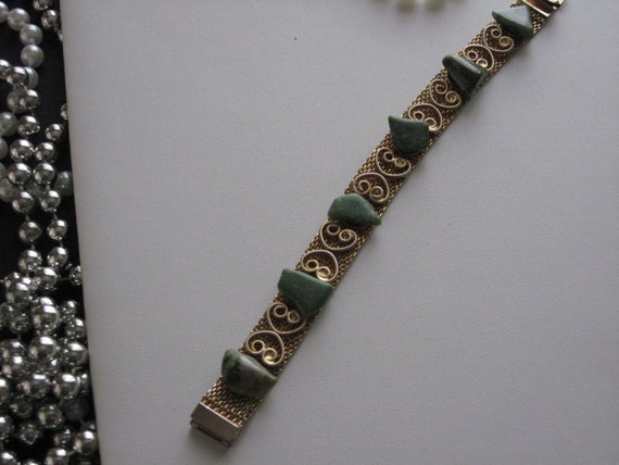 Victorian Gold Mesh Jade Filigree Bracelet - image 5