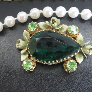 Austrian Emerald Green Teardrop Brooch