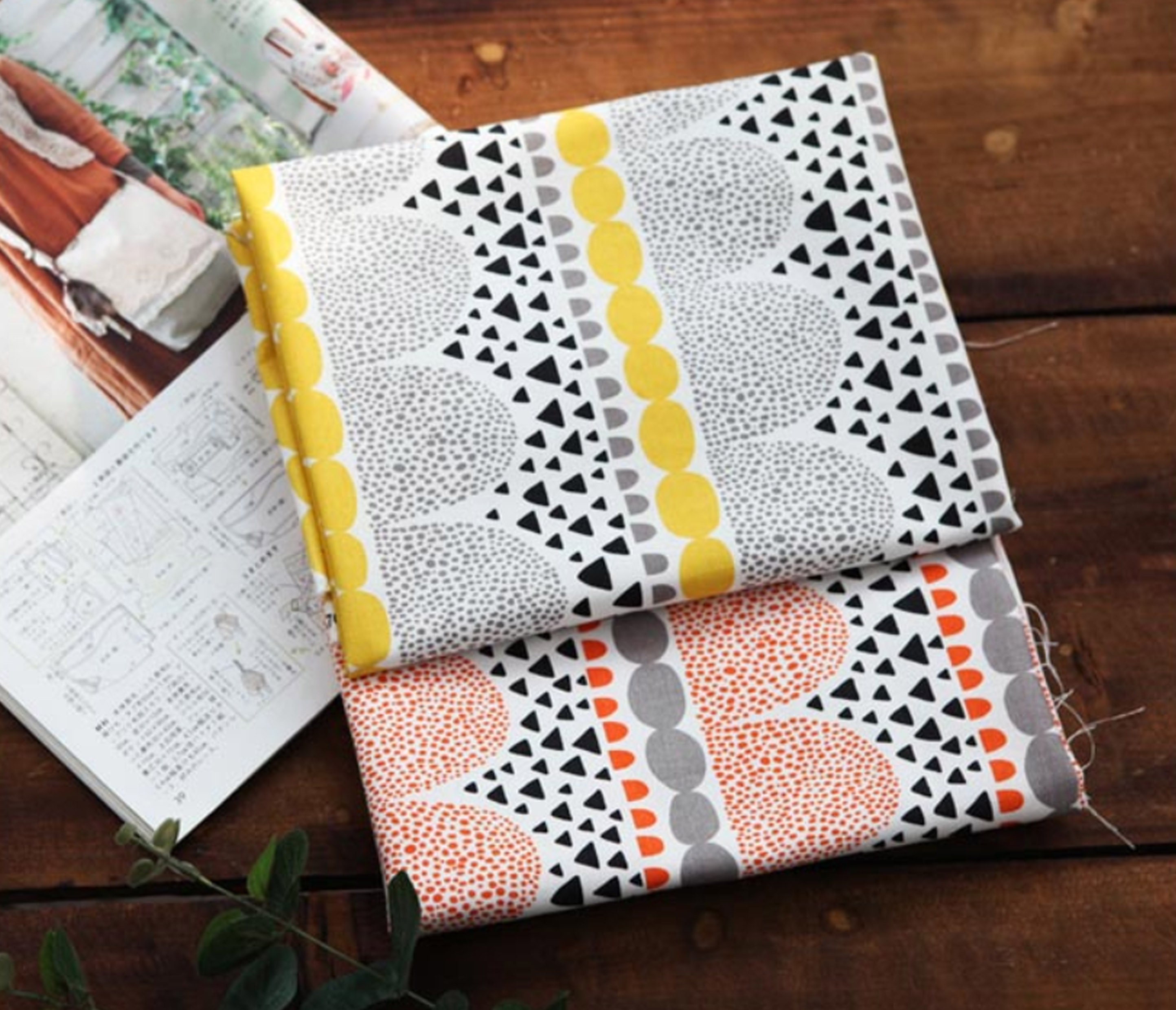 Polka dot cotton Pre-quilt padded JQ30 3mm Violet Cotton Ready quilted Fabric