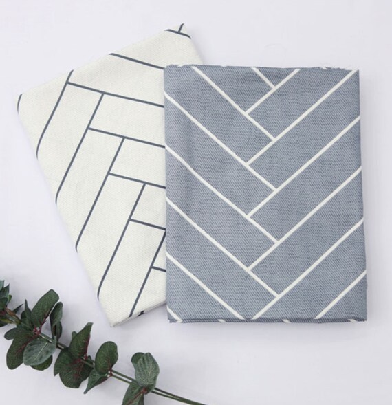 Blue triangles 100/% Cotton Twill Fabric PER YARD Scandinavian triangle JC4//68*