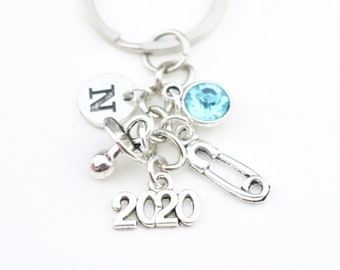 Newborn keyring gift 2020, gift for new parents, Baby Birth Gift, 2020 New Baby Gift, Baby Keychain, personalized key ring baby shower gift